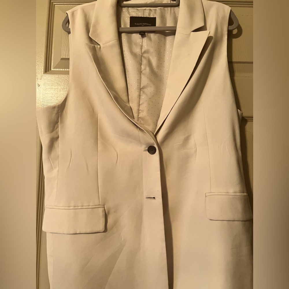 Long Woman’s Vest